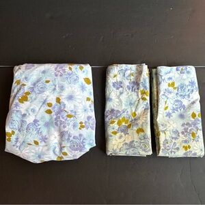 Vintage Lady Pepperell Blue Floral Double Fitted Sheet & 2 King Pillowcases.